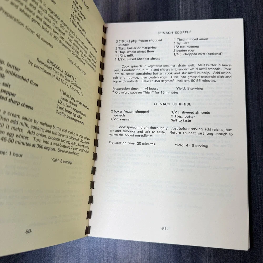 Feasting Naturally Cookbook‎ Spiral Bound Natural Sweeteners Recipes